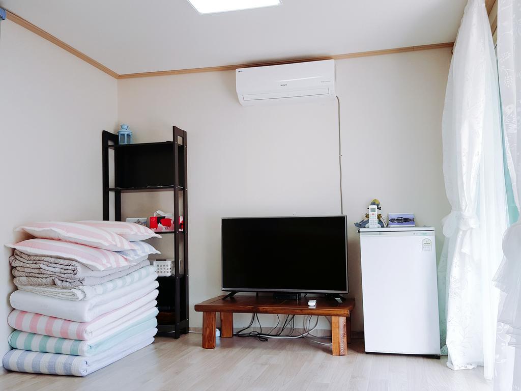 Yours Guesthouse In Tongyeong Buitenkant foto